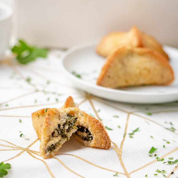 
                  
                    Load image into Gallery viewer, Keto Gluten Free Spinach and Feta Fatayer (5 pieces)
                  
                